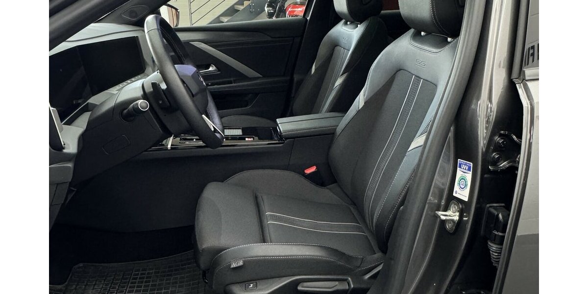 Opel Astra GS 130 Ultimate Full LED 360° Cam Panorama 40.200 km 23.350 &euro; Lich 35423