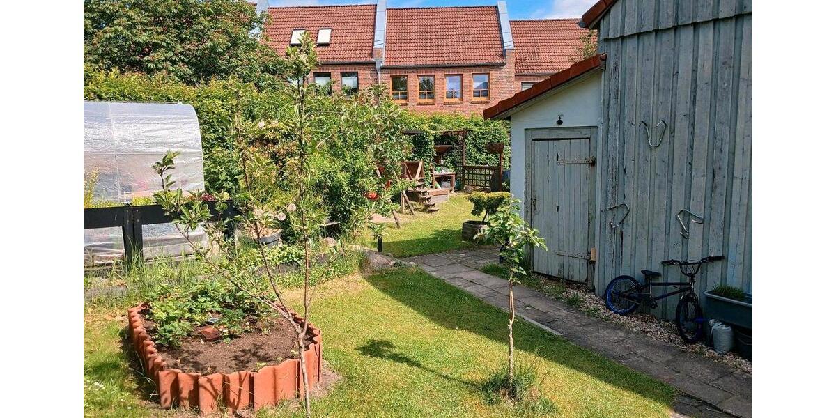 Mehrfamilienhaus, Wohnhaus Soltau - 15 Zimmer, 355 m&sup2;, 485.000&euro; | Angebot:26795803