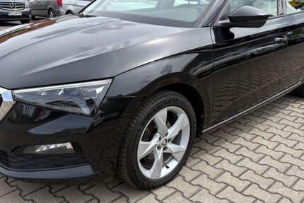 Skoda Scala 149.500 km 14.200 &euro; Lommatzsch (bei Dresden) 01623