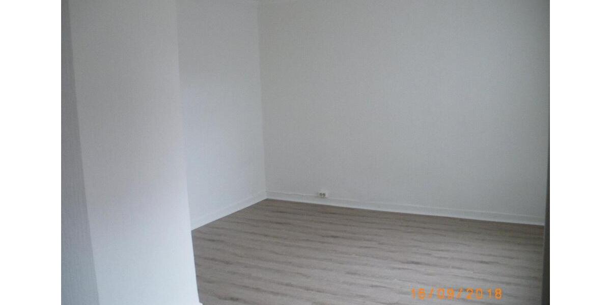 Doppelhaushälfte Holle - 6 Zimmer, 124 m&sup2;, 780&euro; | Angebot:26269261