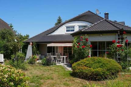 Haus zum Kaufen in Beetzsee-Radewege 548.000 € 165 m² 3 zimmer