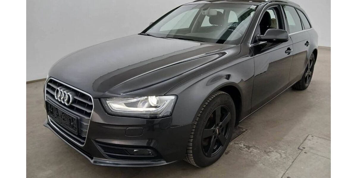 Audi A4 141.000 km 11.490 &euro; Stolzenau 31592