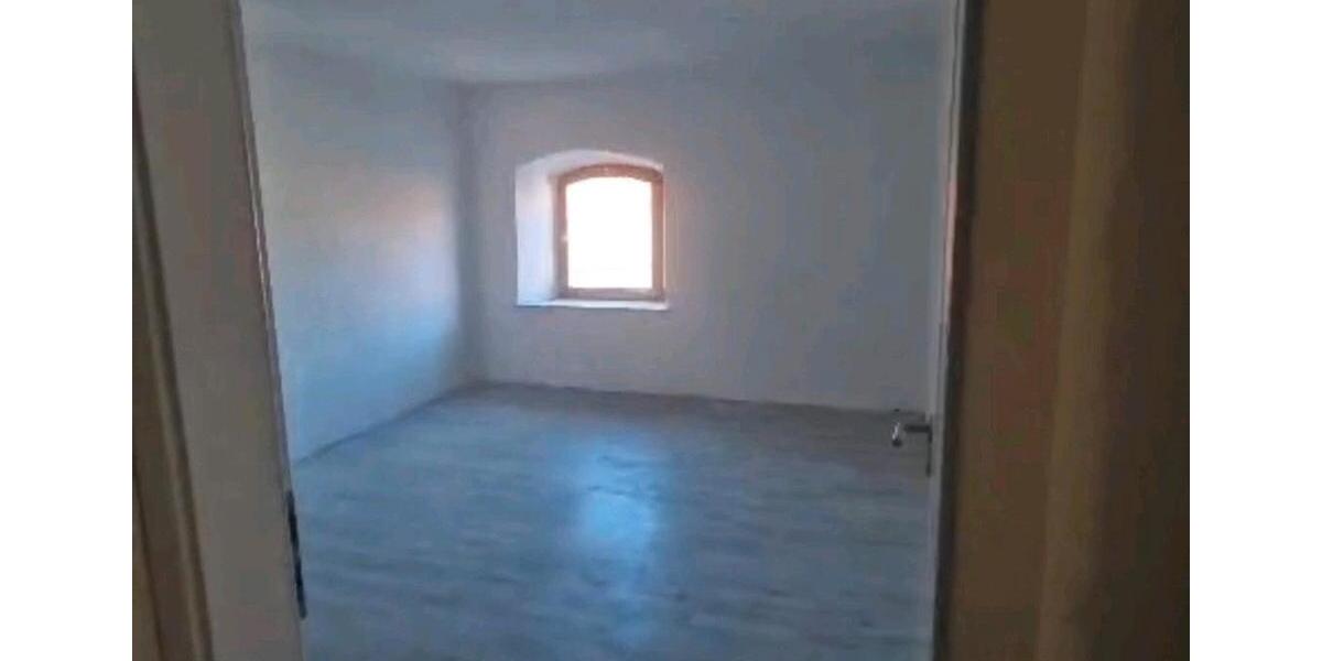 Etagenwohnung Weißenburg in Bayern - 3 Zimmer, 80 m&sup2;, 825&euro; | Angebot:26416393