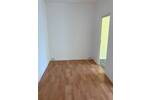 Etagenwohnung Gera Innenstadt - 3 Zimmer, 67 m&sup2;, 405&euro; | Angebot:26919906