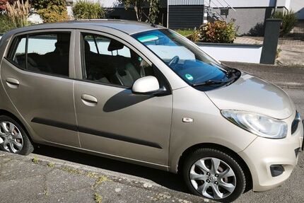 Hyundai i10 136.952 km 3.000 &euro; Solingen 42659
