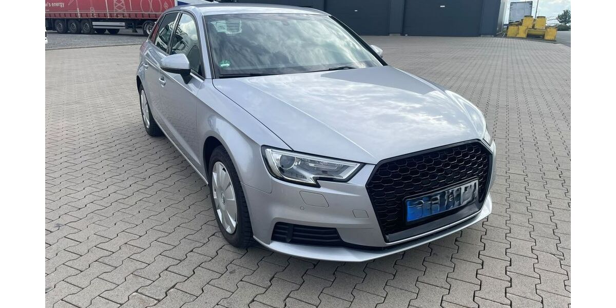 Audi A3 148.000 km 13.700 &euro; Bad Berleburg 57319