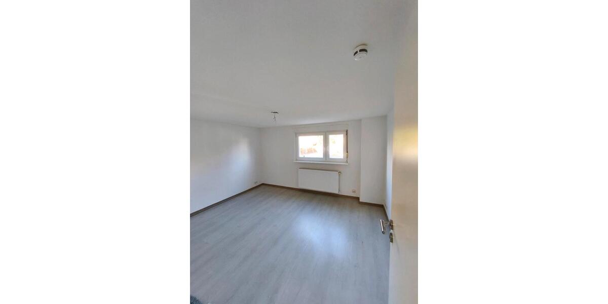 Erdgeschoßwohnung Troisdorf - 3 Zimmer, 60 m&sup2;, 740&euro; | Angebot:24830819