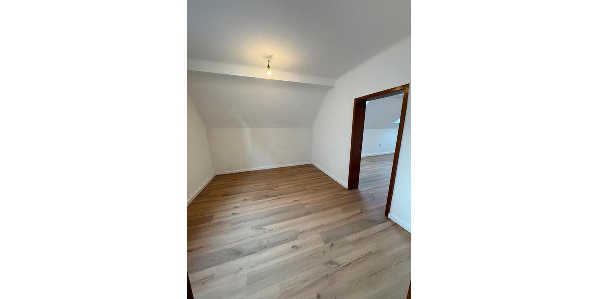 Etagenwohnung Merzig - 3 Zimmer, 110 m&sup2;, 750&euro; | Angebot:26387649