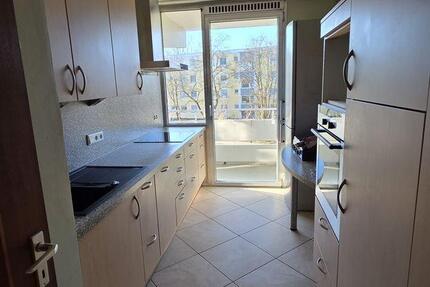 Wohnung Fürstenfeldbruck - 4 Zimmer, 98 m&sup2;, 2.500&euro; | Angebot:26285852