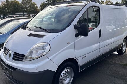 Renault Trafic 195.000 km 6.495 € Ahrensbök 23623