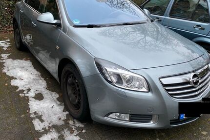 Opel Insignia 199.021 km 3.300 &euro; Berlin 14193