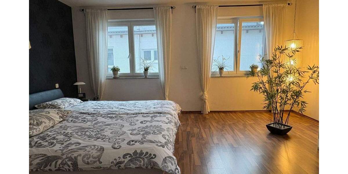 Reihenendhaus Reutlingen Südstadt - 4 Zimmer, 124 m&sup2;, 680.000&euro; | Angebot:25780882