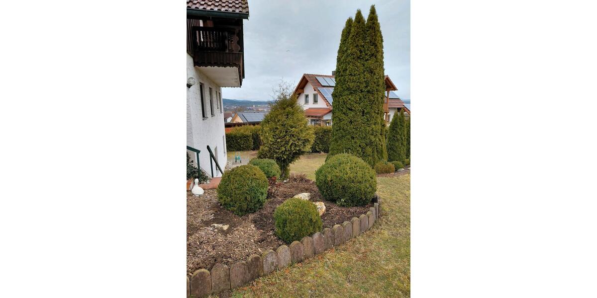 Einfamilienhaus Roding - 10 Zimmer, 180 m&sup2;, 1.300&euro; | Angebot:25126418