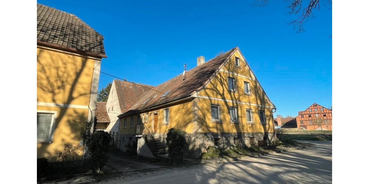 Einfamilienhaus Ippesheim - 320.000&euro; | Angebot:26121750