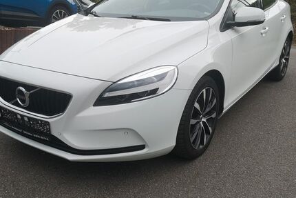 Volvo V40 57.700 km 13.990 &euro; Elztal-Dallau 74834