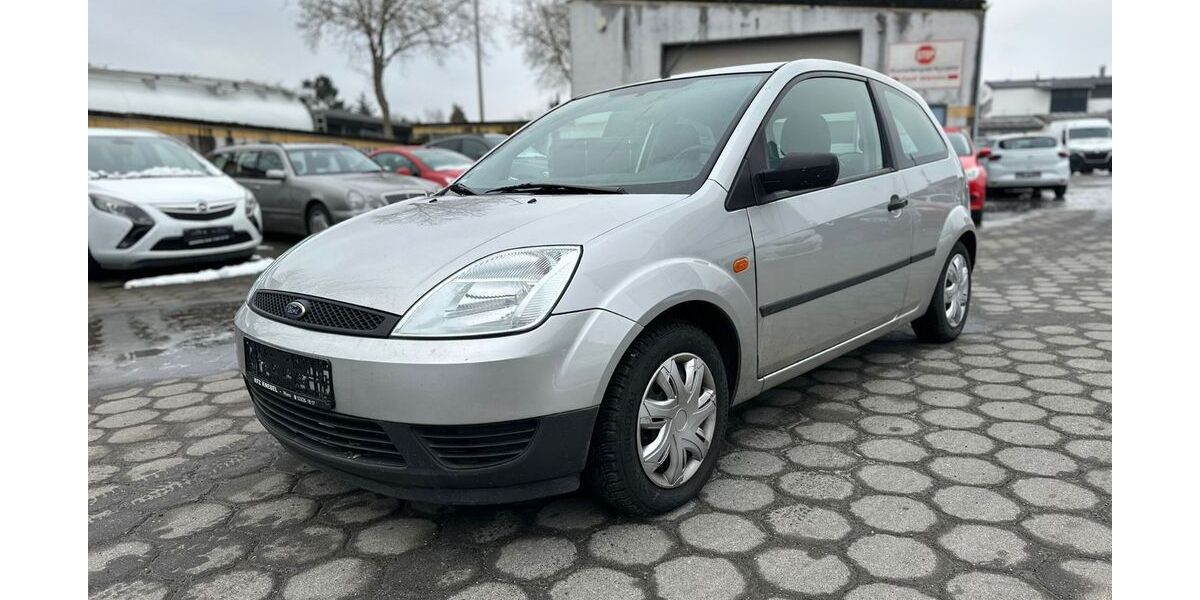 Ford Fiesta 163.000 km 1.999 &euro; Elz 65604