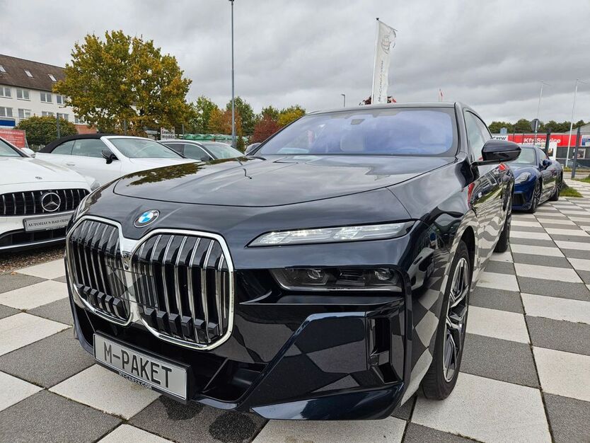 BMW 740 33.000 km 108.740 € Bad Oldesloe 23843