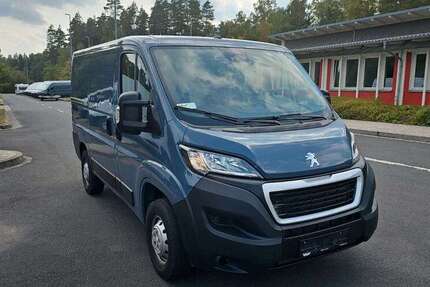 Peugeot Boxer 24.000 km 18.921 € Waldsassen 95652