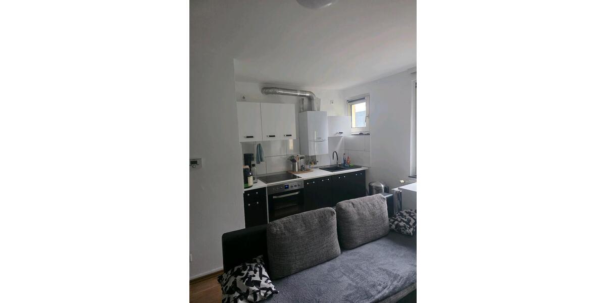Etagenwohnung Aachen Aachen-Mitte - 2 Zimmer, 40 m&sup2;, 630&euro; | Angebot:26021738