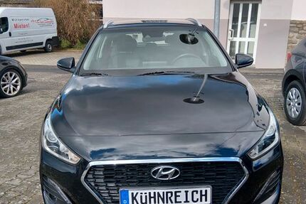 Hyundai i30 54.000 km 13.890 &euro; Gemünden 55490