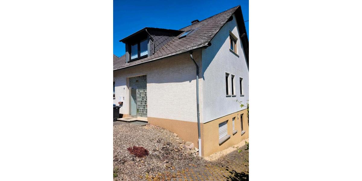 Einfamilienhaus Monzelfeld - 6 Zimmer, 265 m&sup2;, 300.000&euro; | Angebot:26919198