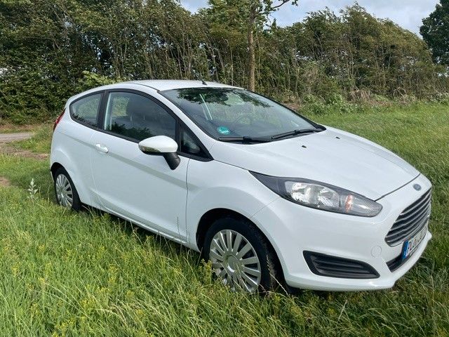 Ford Fiesta 130.000 km 4.333 &euro; Löptin 24250