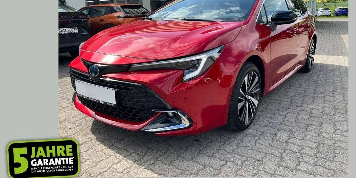 Toyota Corolla 14.900 km 30.990 &euro; Sangerhausen 06526