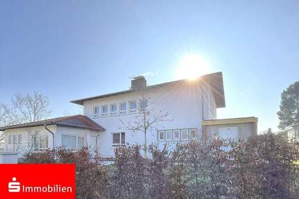 Haus Eschwege - 6 Zimmer, 208 m&sup2;, 469.000&euro; | Angebot:25524870