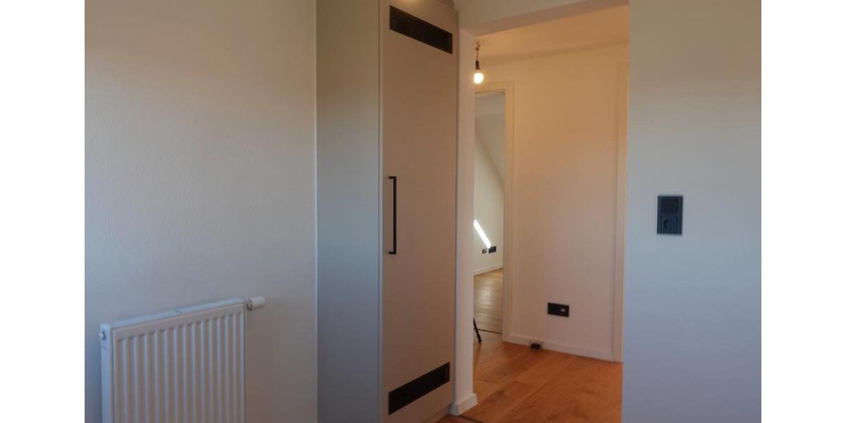 Dachgeschoßwohnung Gunzenhausen - 3 Zimmer, 50 m&sup2;, 182.000&euro; | Angebot:26716794