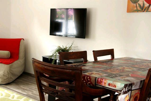 Einfamilienhaus Schmölln - 3 Zimmer, 85 m&sup2;, 85.000&euro; | Angebot:26378792