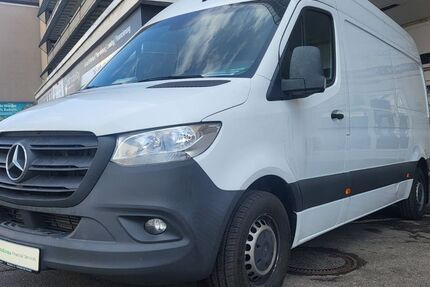 Mercedes-Benz Sprinter 165.000 km 21.900 € München 81541