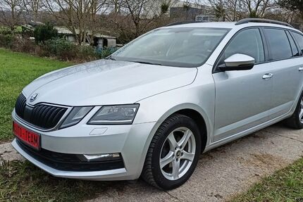 Skoda Octavia 333.500 km 7.888 &euro; Möckmühl 74219