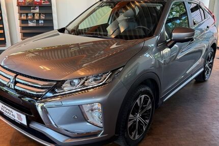 Mitsubishi Eclipse Cross 30.223 km 16.300 &euro; Hamburg-Neugraben 21149