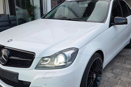 Mercedes-Benz C 220 235.500 km 8.600 &euro; Neuburg 86633