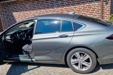 Opel Insignia 121.800 km 9.900 &euro; Dohren 49770