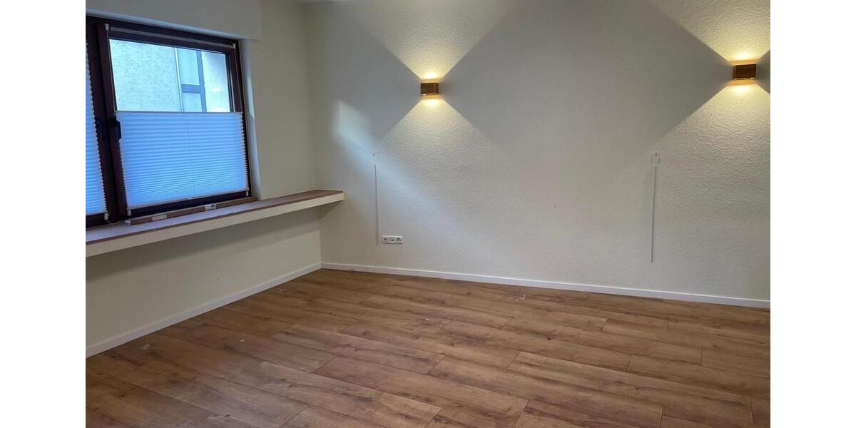 Maisonettenwohnung Euskirchen - 4 Zimmer, 158 m&sup2;, 1.870&euro; | Angebot:25541277