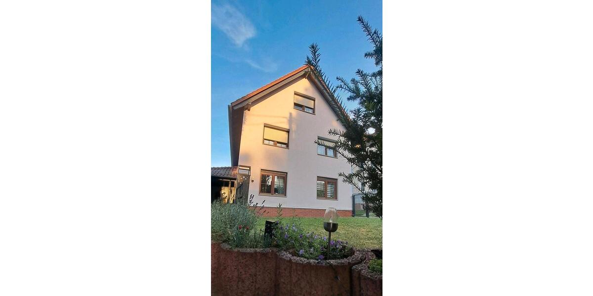 Einfamilienhaus Werdau - 5 Zimmer, 170 m&sup2;, 195.000&euro; | Angebot:27095365