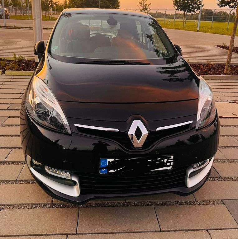 Renault Scenic 143.000 km 5.000 € Memmingen 87700