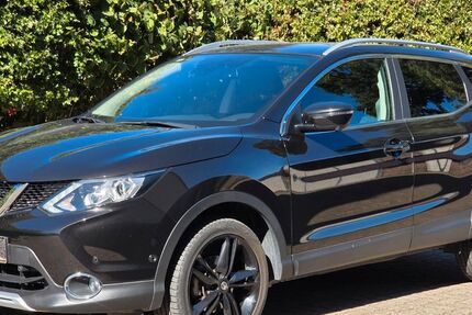 Nissan Qashqai 39.697 km 16.300 € Bargteheide 22941
