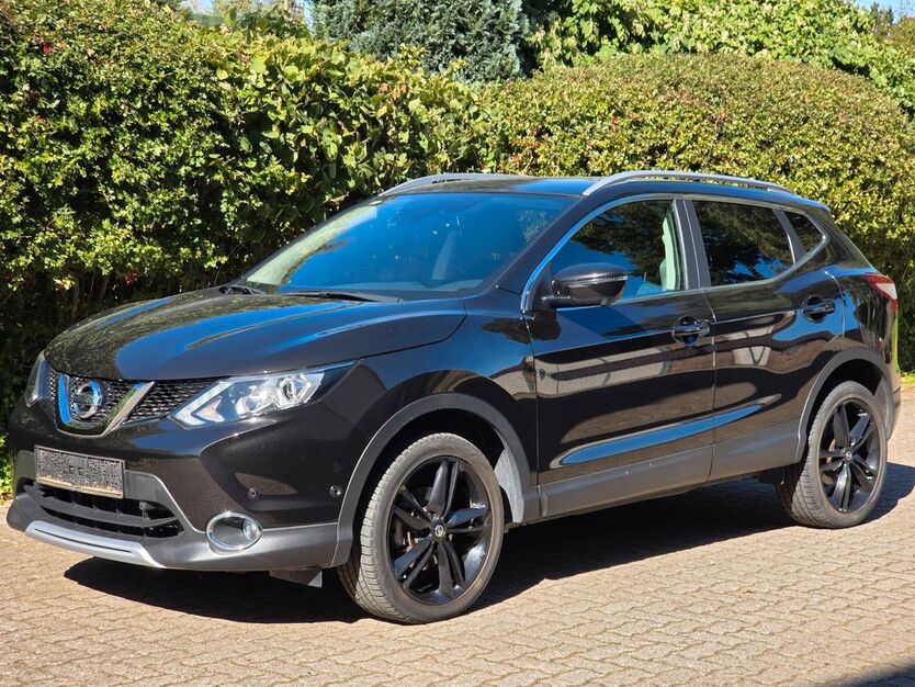Nissan Qashqai 39.697 km 16.300 € Bargteheide 22941