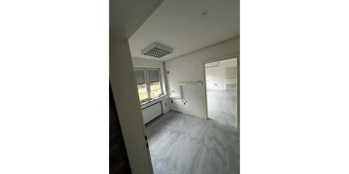 Gewerberäume zu vermieten !!!! Ab 01.01.2025 zimmer