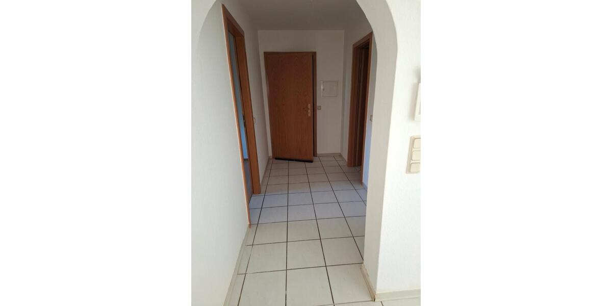 Etagenwohnung Bexbach - 3 Zimmer, 70 m&sup2;, 590&euro; | Angebot:26447485