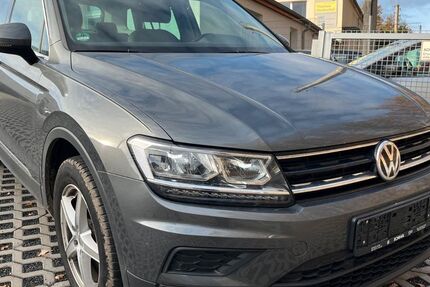 VW Tiguan 72.300 km 16.500 € Bannewitz 01728