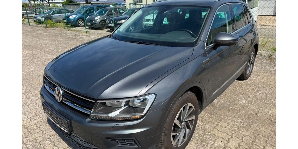 VW Tiguan 72.890 km 15.995 &euro; Brüsewitz 19071