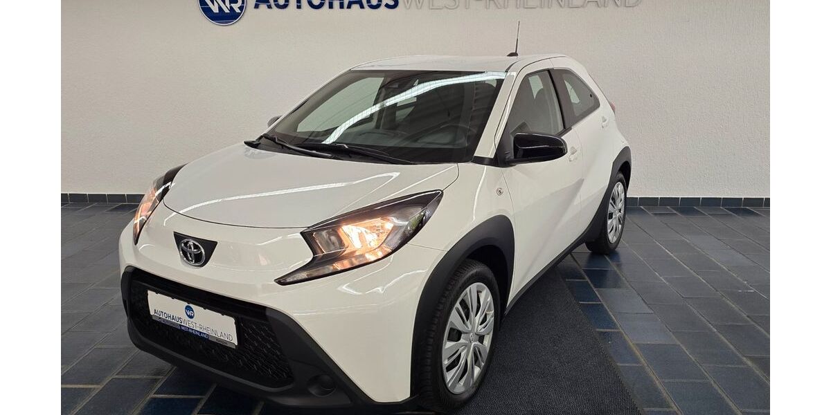 Toyota Aygo (X) 40.069 km 11.990 &euro; Kempen 47906