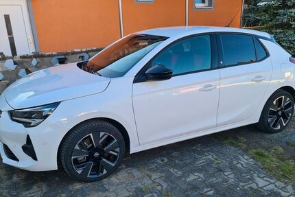Opel Corsa 12.600 km 20.350 &euro; Weiden 92637