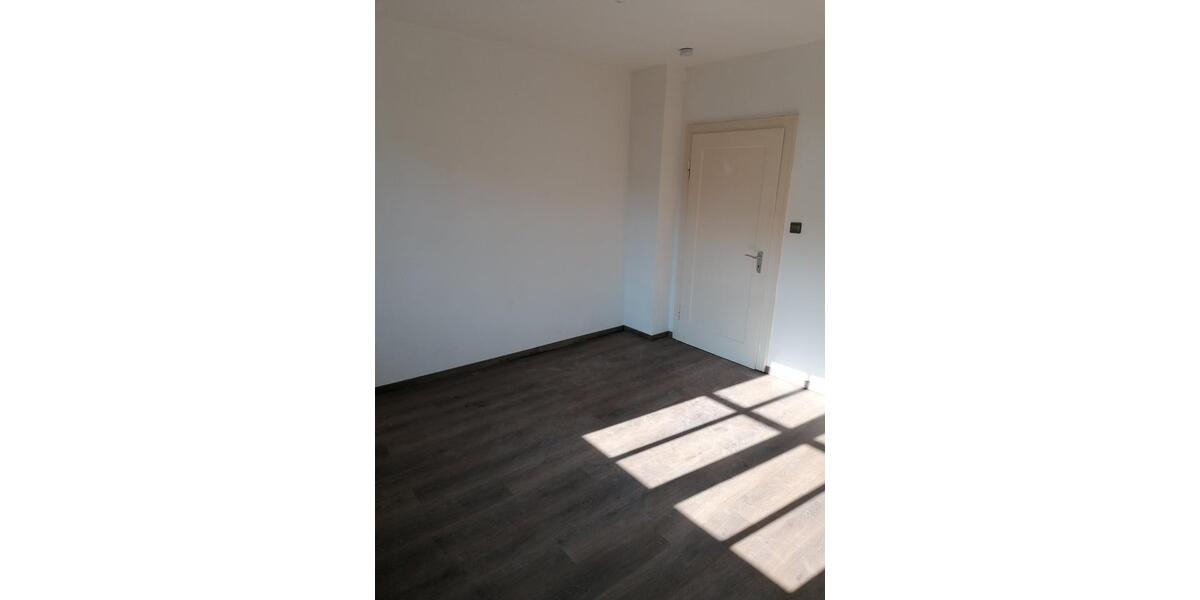 Erdgeschoßwohnung Burgkunstadt - 2.5 Zimmer, 60 m&sup2;, 480&euro; | Angebot:25941752