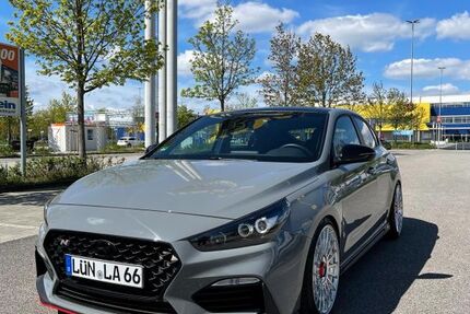 Hyundai i30 51.500 km 24.350 € Hattersheim am Main 65795