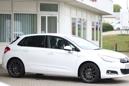 Citroen C4 111.500 km 7.980 &euro; Naumburg/S. + 06667 Weißenfels + 06618 Schönburg 06618