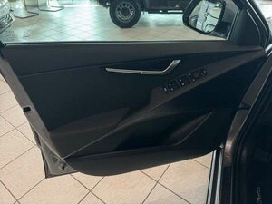 Kia NIRO 1.6 HEV 129 DCT VIS KOM STY Vision 4.500 km 29.960 &euro; Höhenkirchen-Siegertsbrun 85635